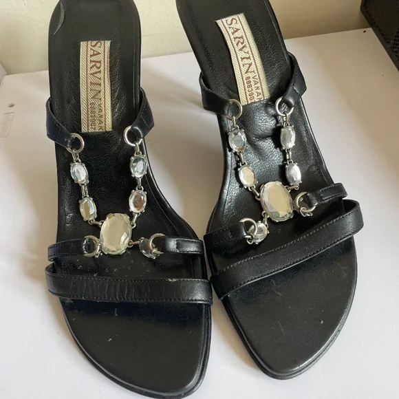 Shoes - Picture 6 of 8